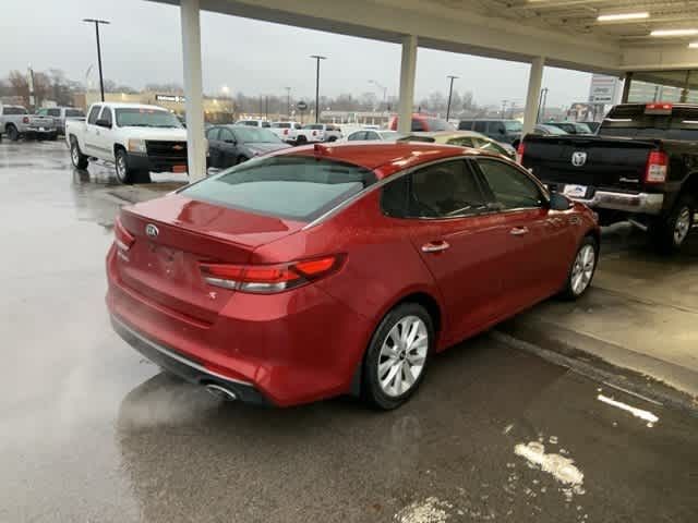 2018 Kia Optima S