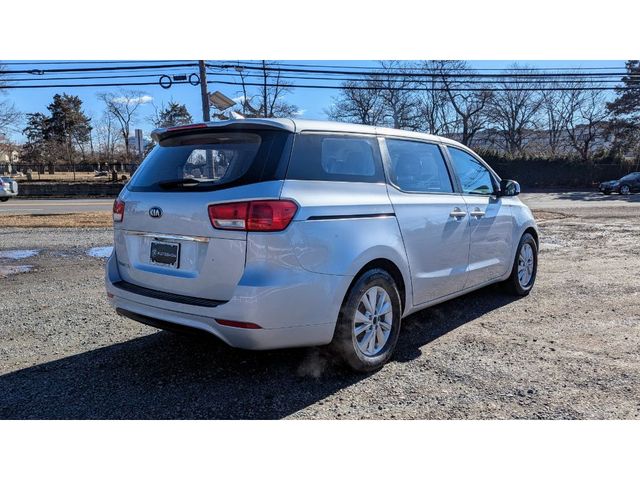 2018 Kia Sedona L