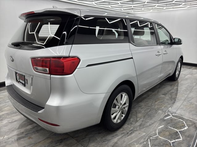 2018 Kia Sedona L