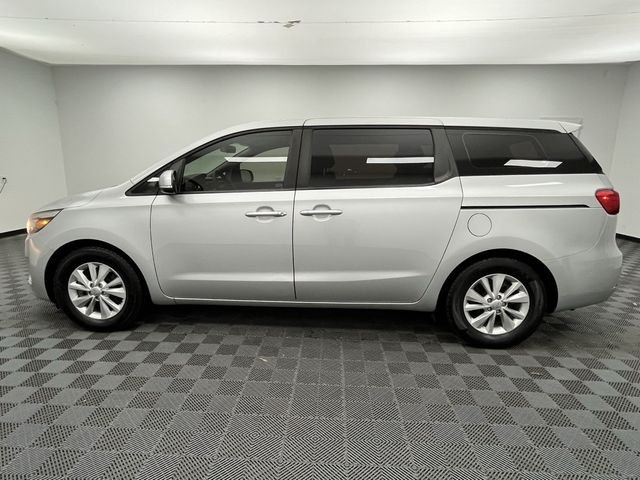 2018 Kia Sedona L