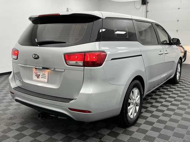 2018 Kia Sedona L