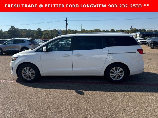 2018 Kia Sedona LX