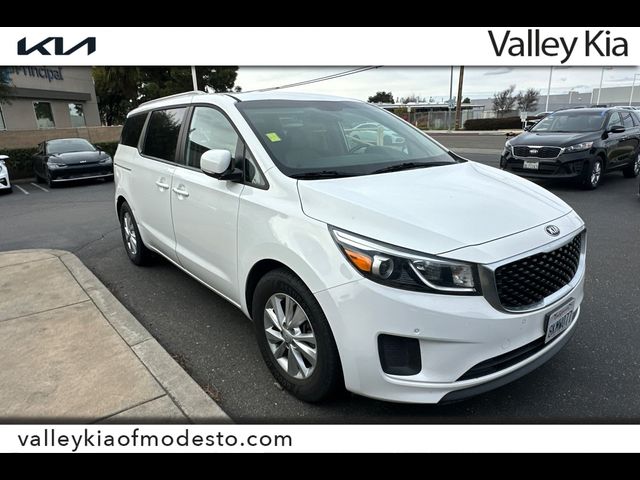 2018 Kia Sedona LX