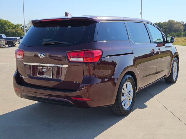 2018 Kia Sedona LX