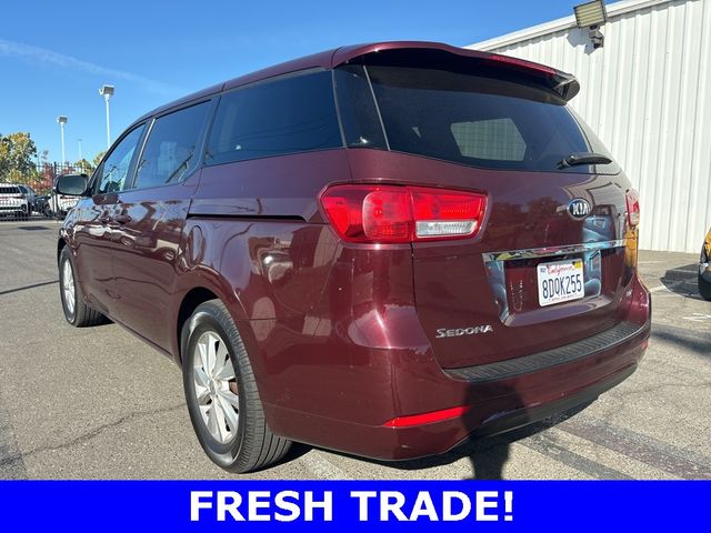 2018 Kia Sedona LX