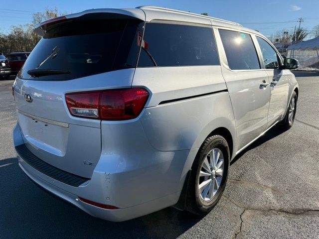 2018 Kia Sedona LX