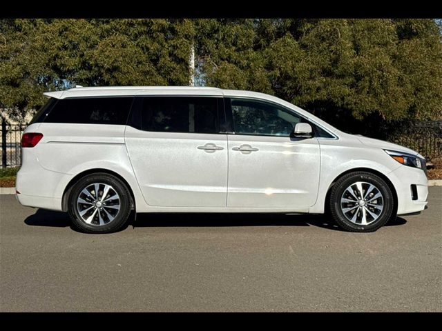 2018 Kia Sedona SX