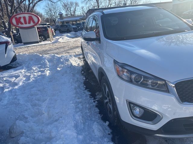 2018 Kia Sorento EX V6