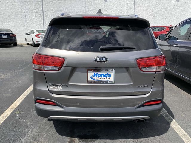 2018 Kia Sorento EX V6