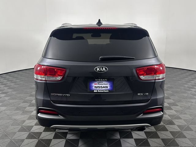 2018 Kia Sorento EX V6