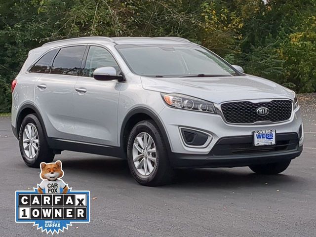 2018 Kia Sorento LX