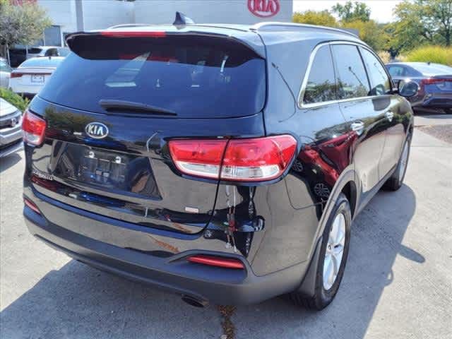 2018 Kia Sorento LX