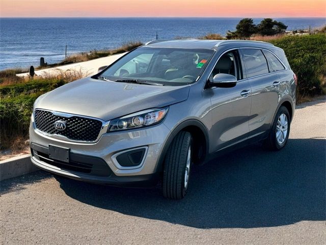 2018 Kia Sorento LX