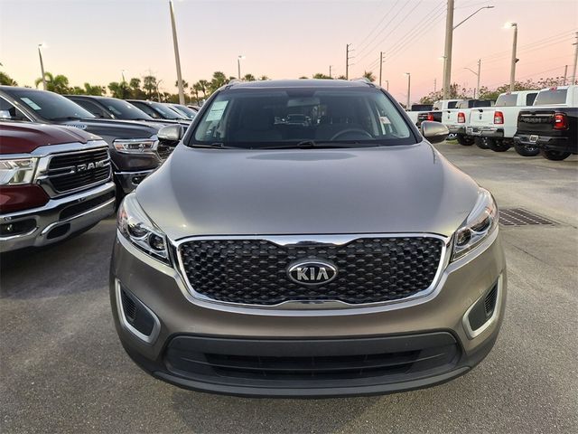 2018 Kia Sorento LX