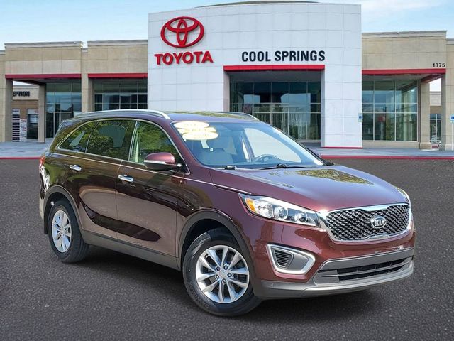 2018 Kia Sorento LX