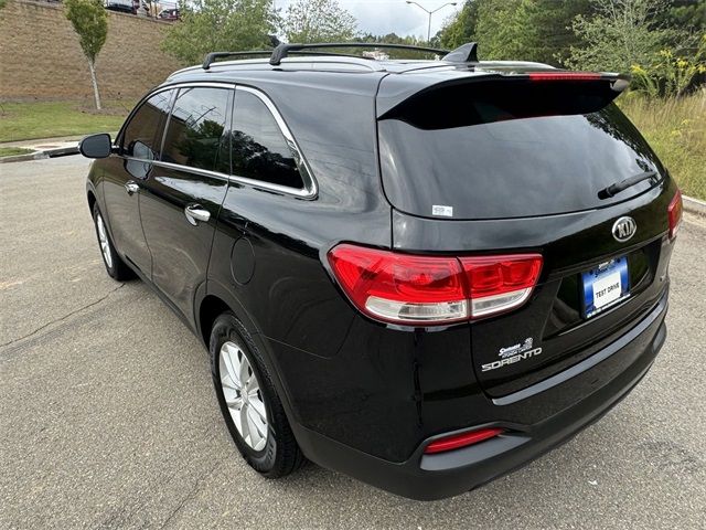 2018 Kia Sorento LX