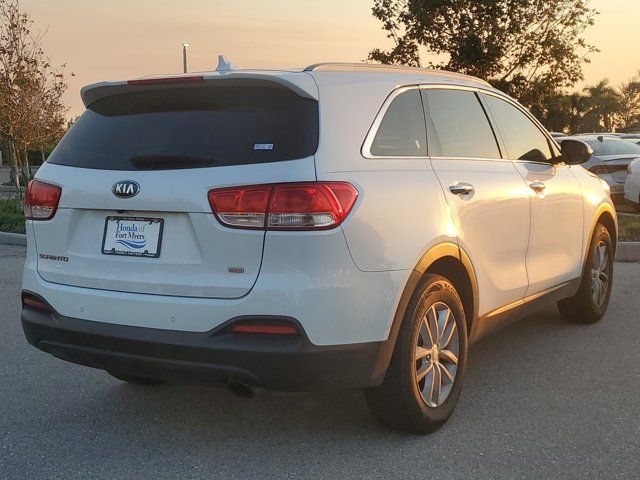 2018 Kia Sorento LX