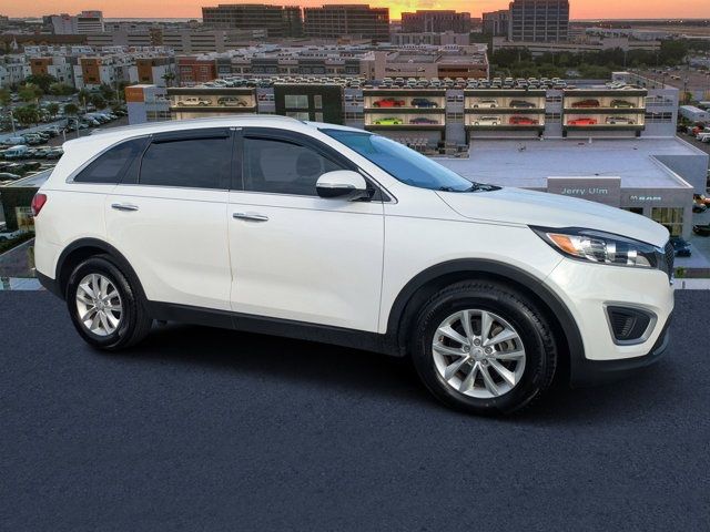 2018 Kia Sorento LX