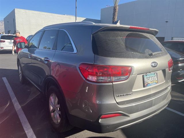 2018 Kia Sorento LX