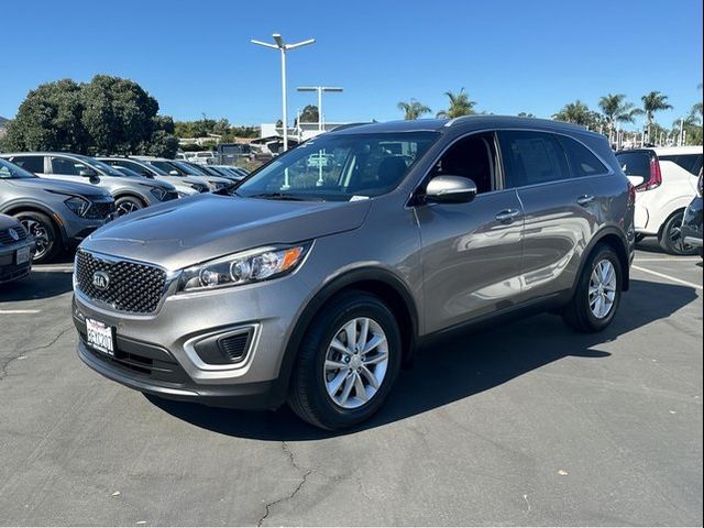 2018 Kia Sorento LX