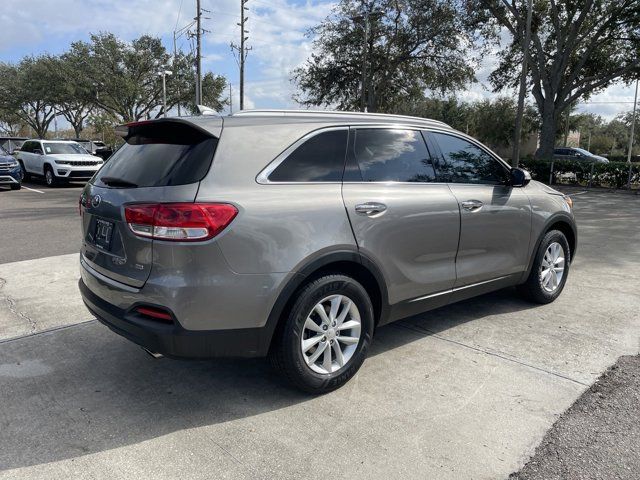 2018 Kia Sorento LX