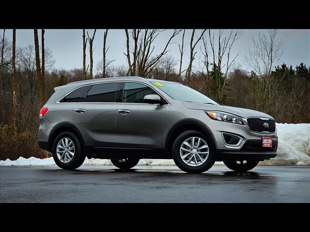 2018 Kia Sorento LX