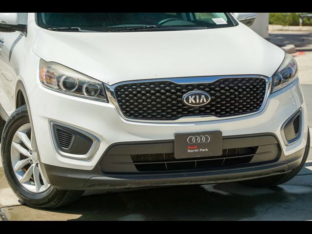 2018 Kia Sorento LX