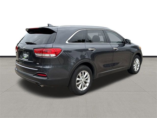 2018 Kia Sorento LX