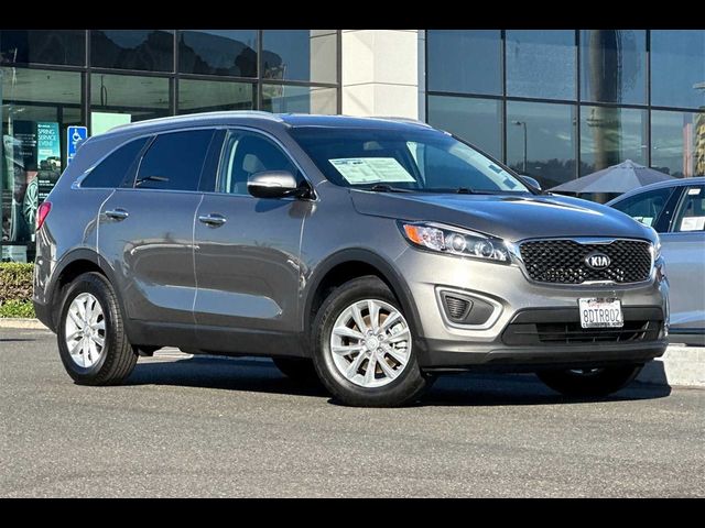 2018 Kia Sorento LX