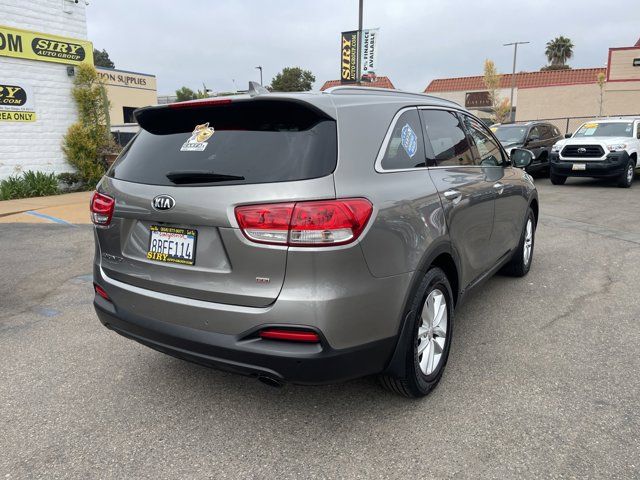 2018 Kia Sorento LX