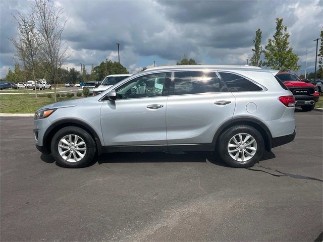 2018 Kia Sorento LX