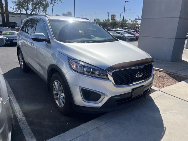 2018 Kia Sorento LX