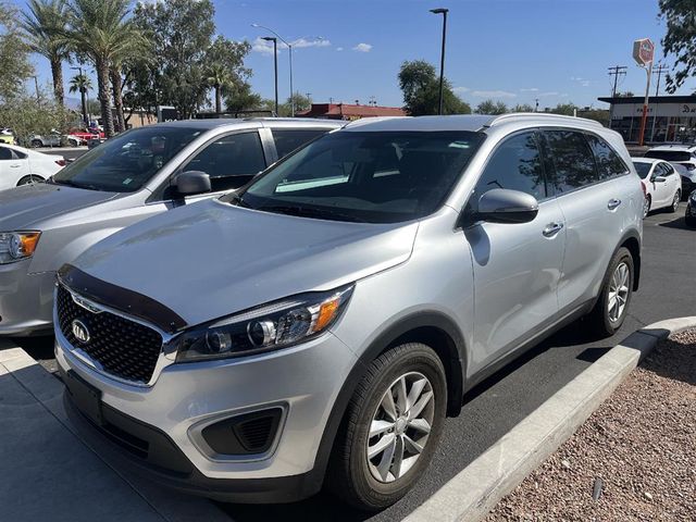 2018 Kia Sorento LX