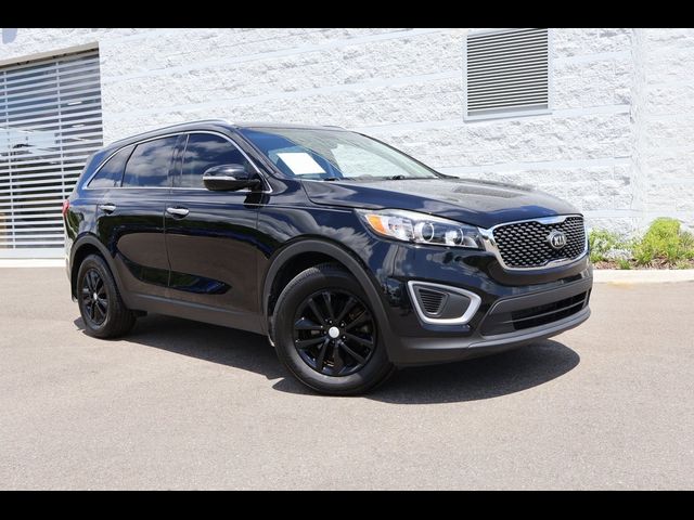 2018 Kia Sorento LX