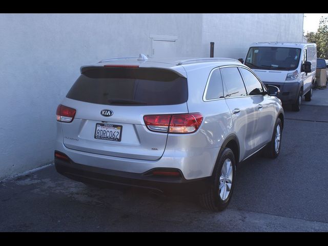 2018 Kia Sorento LX
