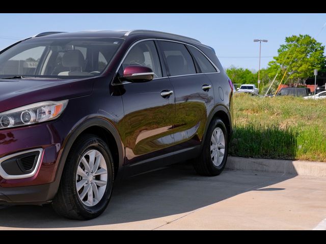 2018 Kia Sorento LX