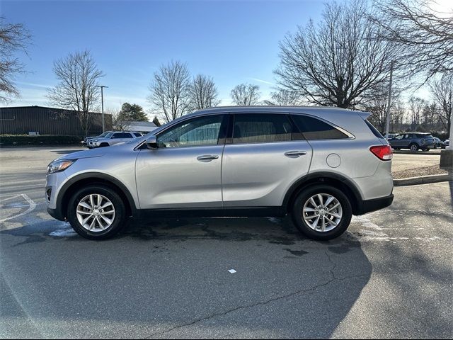 2018 Kia Sorento LX