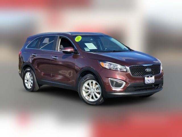 2018 Kia Sorento LX