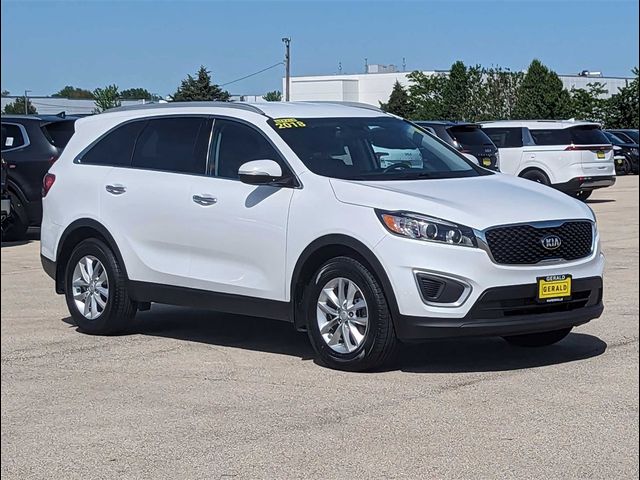 2018 Kia Sorento LX