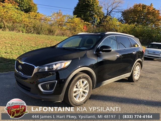 2018 Kia Sorento LX