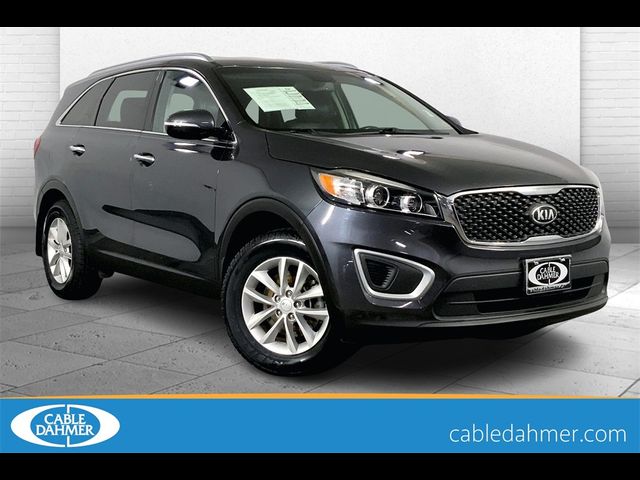 2018 Kia Sorento LX