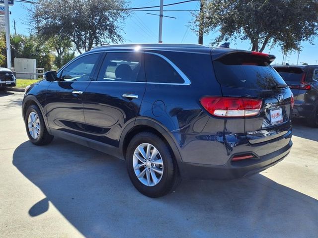 2018 Kia Sorento LX