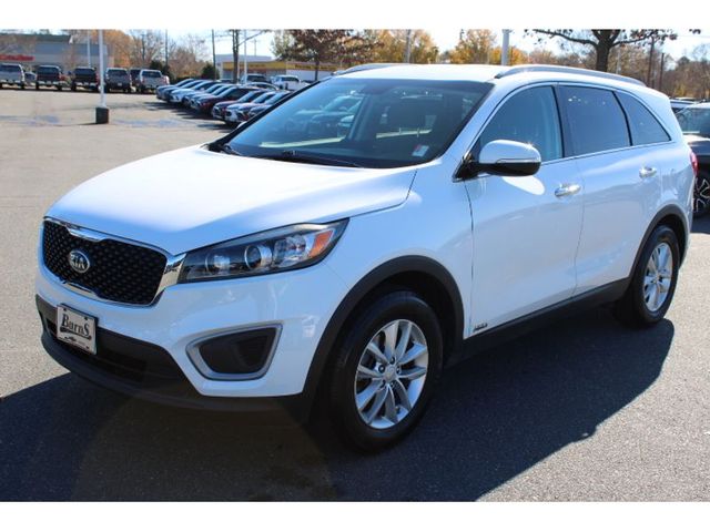 2018 Kia Sorento LX