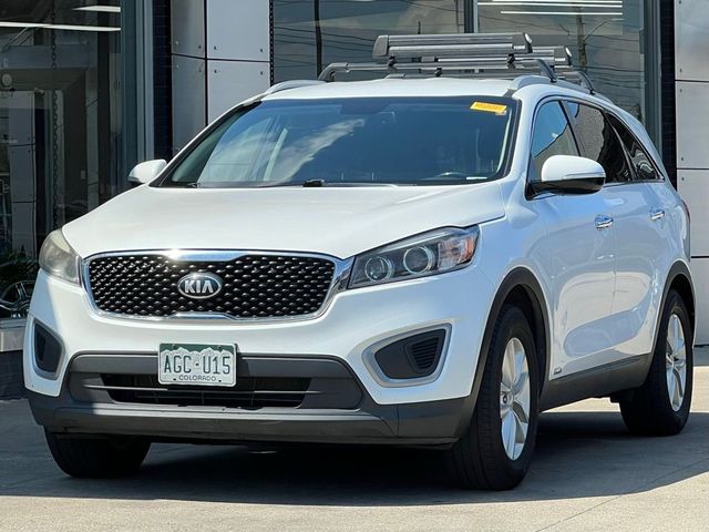 2018 Kia Sorento LX