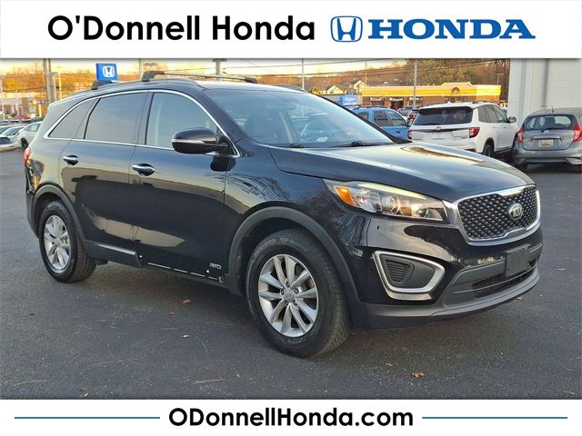 2018 Kia Sorento LX