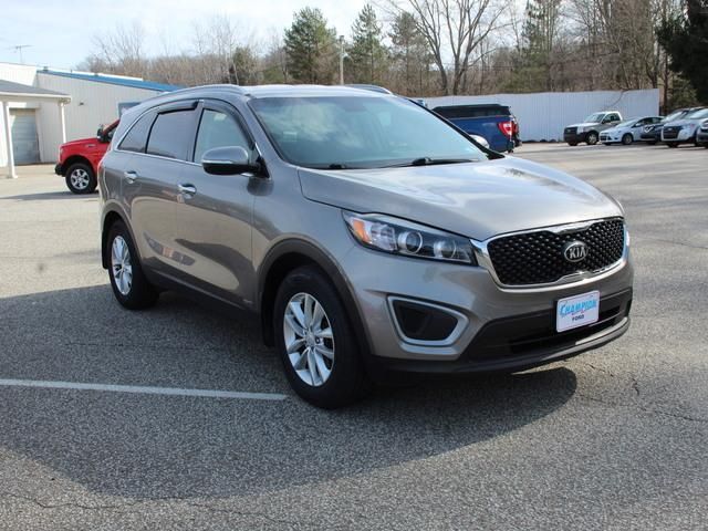 2018 Kia Sorento LX