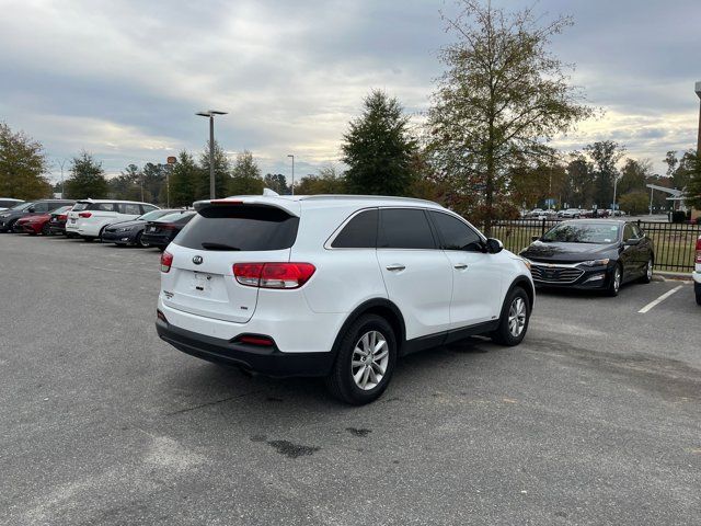 2018 Kia Sorento LX