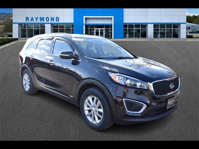 2018 Kia Sorento LX