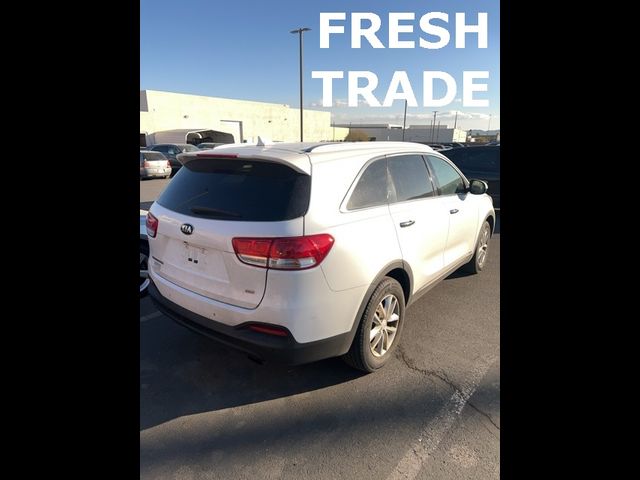 2018 Kia Sorento LX