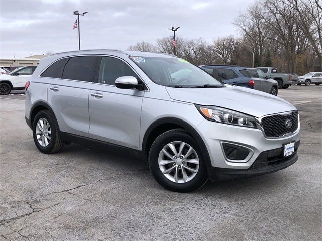 2018 Kia Sorento LX